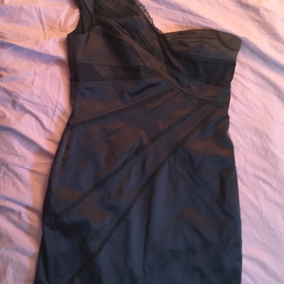 EUC JS Collections sz 10 black one shoulder dress - Picture 4 of 6